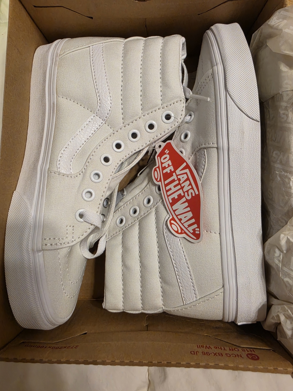 Vans Men's Sk8-Hi Classic Canvas High-Top Sneakers in White